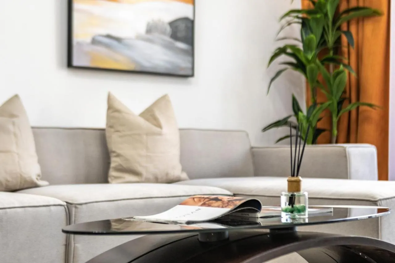 Spacious 2Br Flat, La Rive 2 Dubai